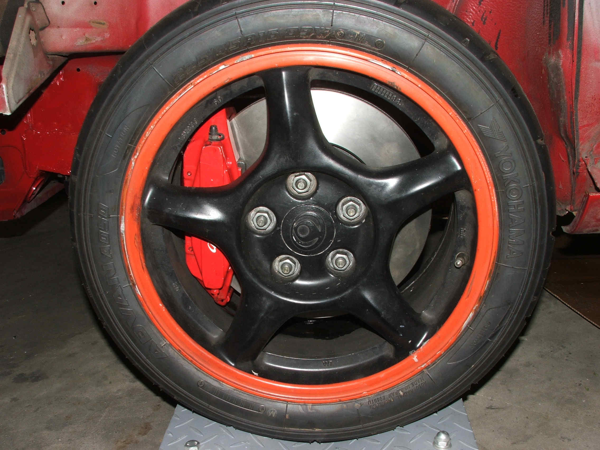 Front brake in 16 inch rrim.JPG