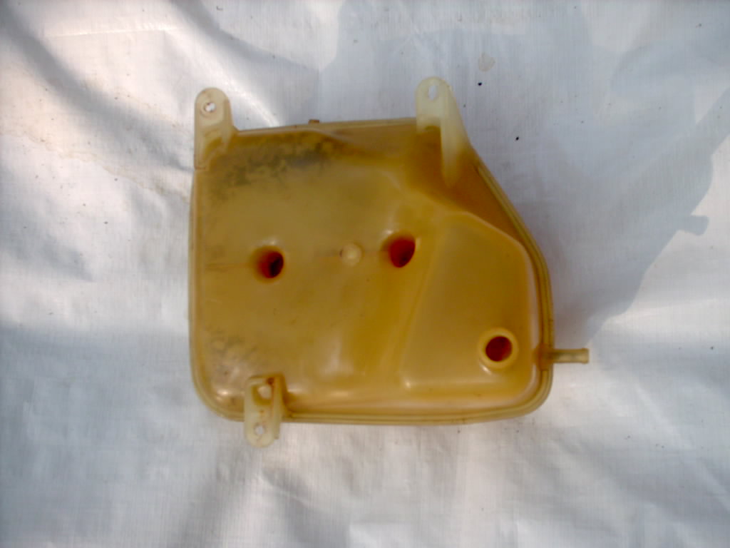 FS - GTV6 Coolant Tank 3.jpg
