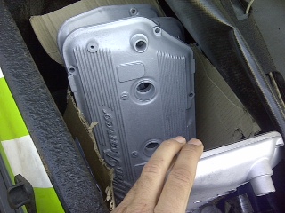 Tappet covers - cleaned - will "paint" the Alfa logo - not sure if yellow or red??