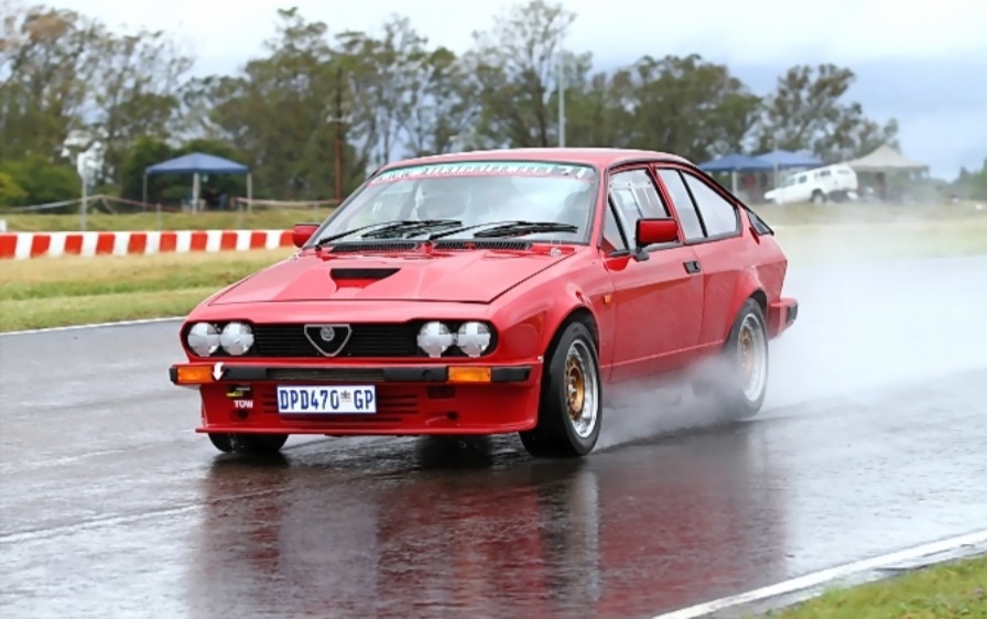 Kevin Rascher GTV 3.0 . Zwartkops Feb2014